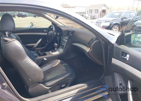 2009 Infiniti G37X из США, поврежденный, VIN JNKCV64F39M650963